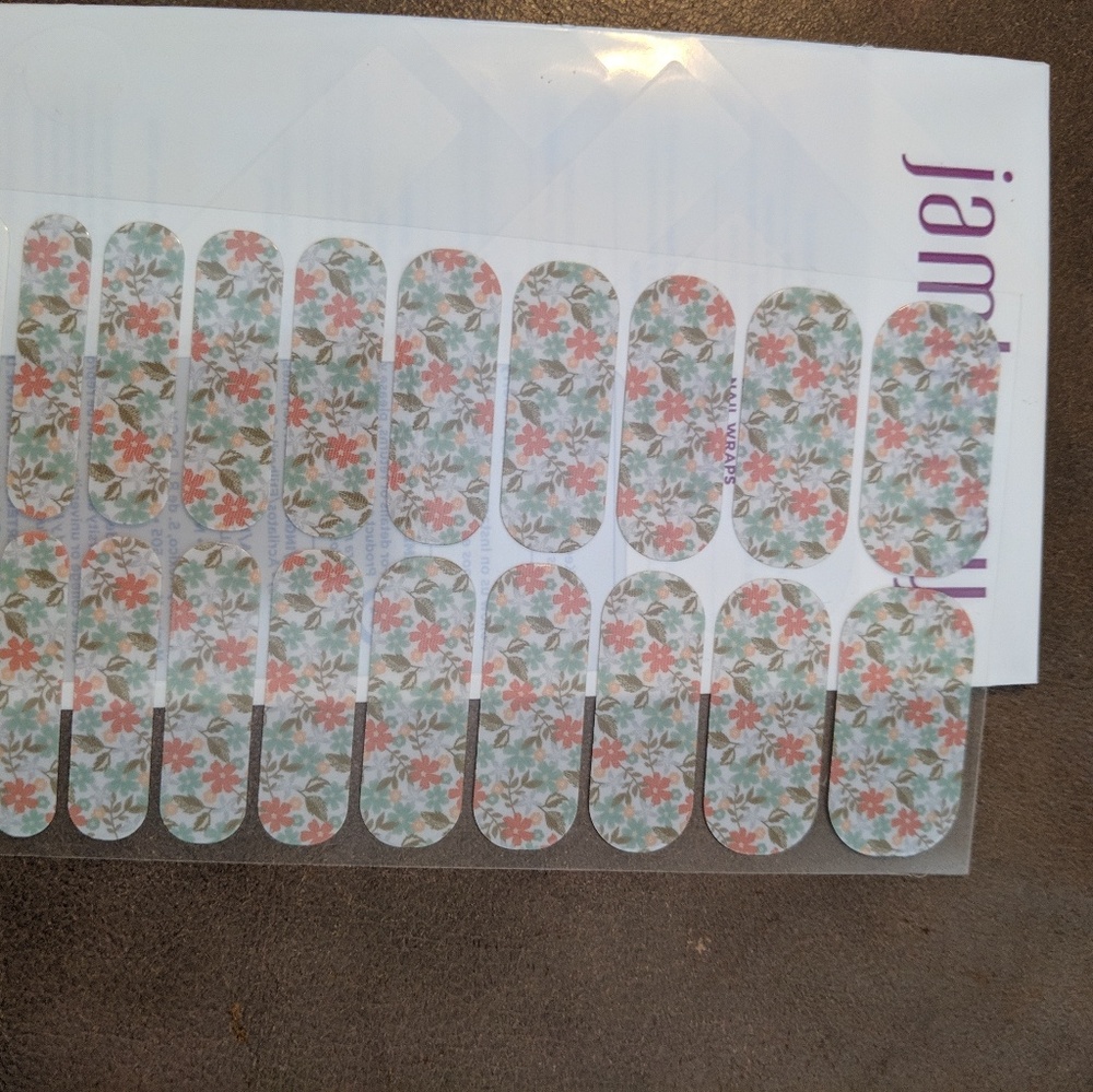 Jamberry nail wraps coral and mint floral